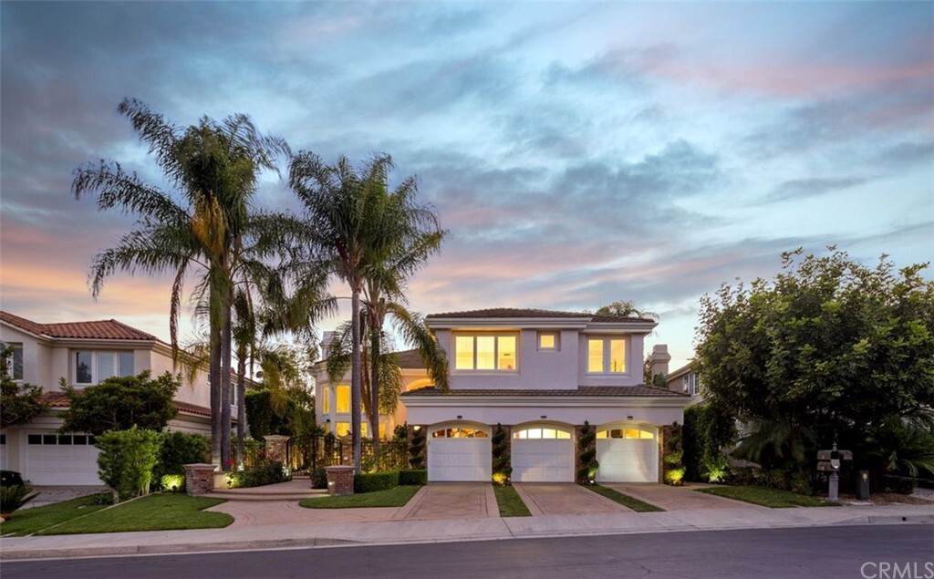 Property Photo:  7 Taggert  CA 92603 