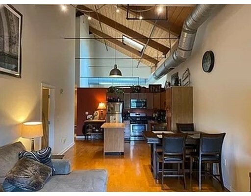 Property Photo: 160 Fremont 413 MA 01603