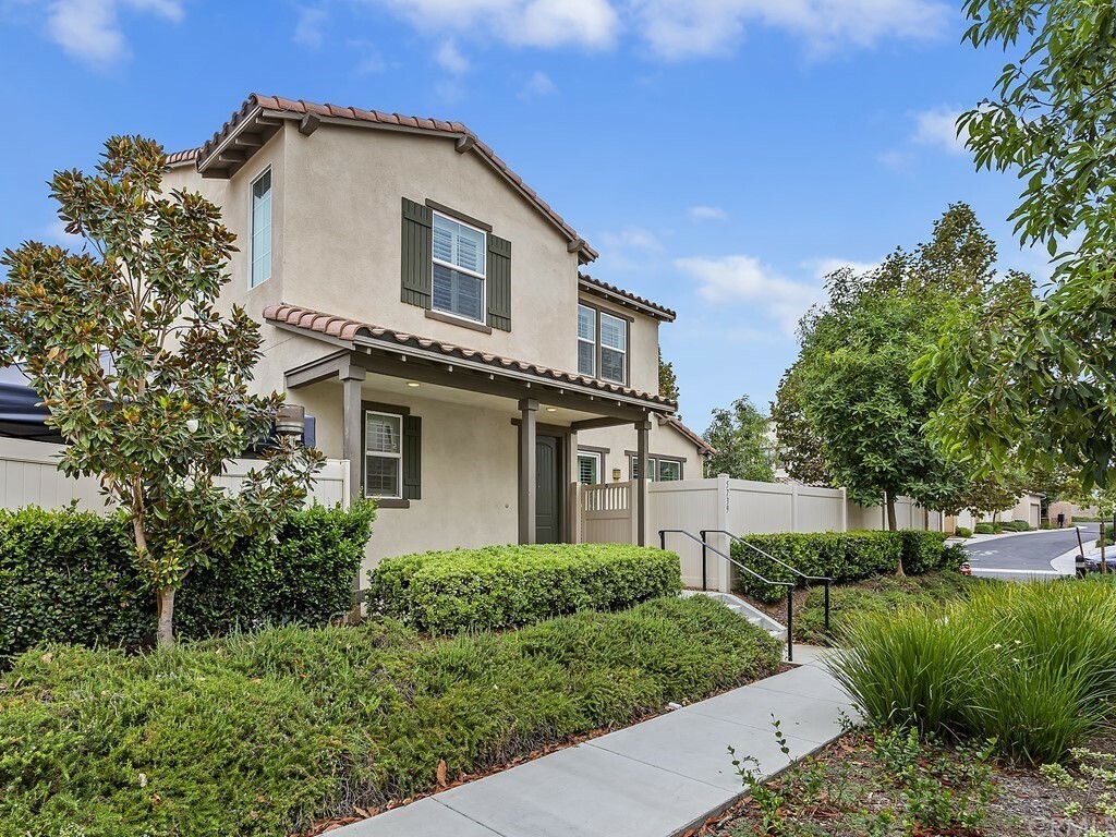 Property Photo:  5739 Nova Way  CA 92505 