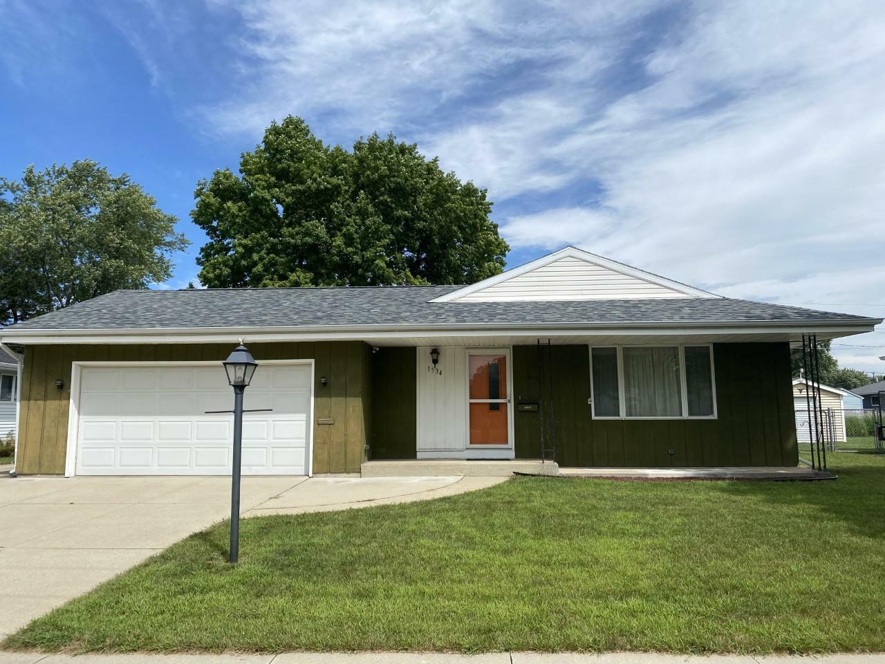 Property Photo: 1534 Kellogg Ave WI 53546