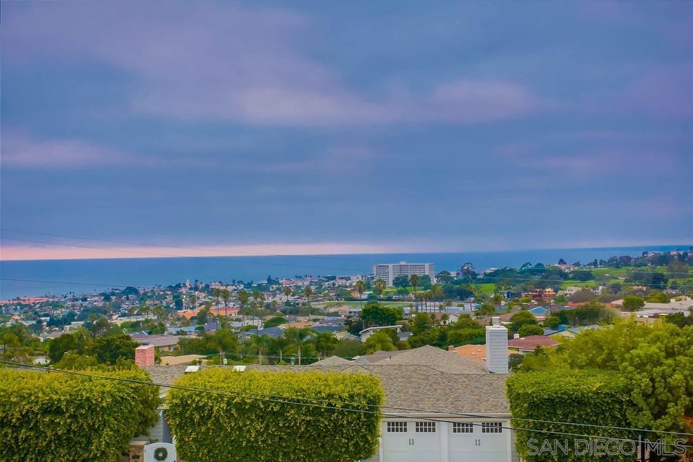 Property Photo: 987 Muirlands Vista Way CA 92037