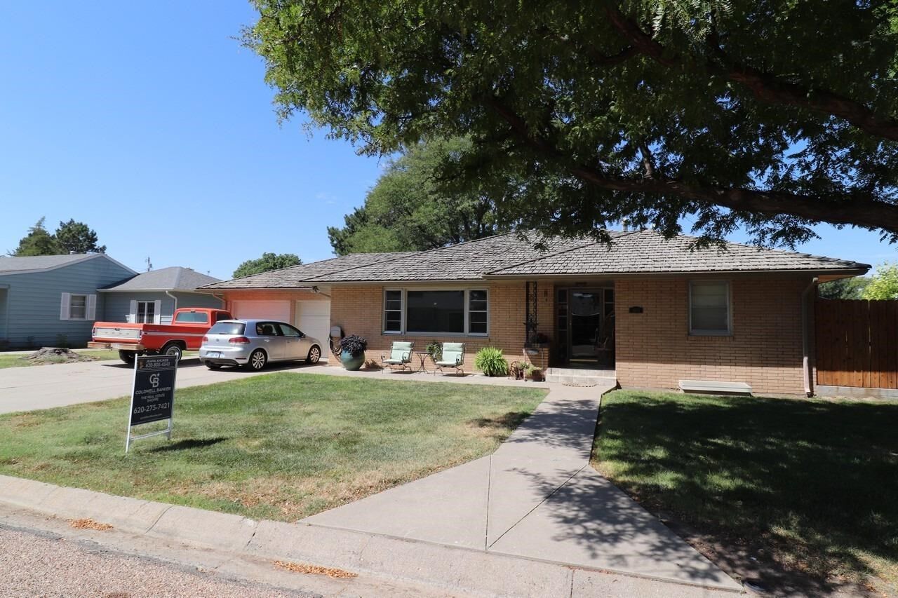 Property Photo: 1203 Church Street KS 67871