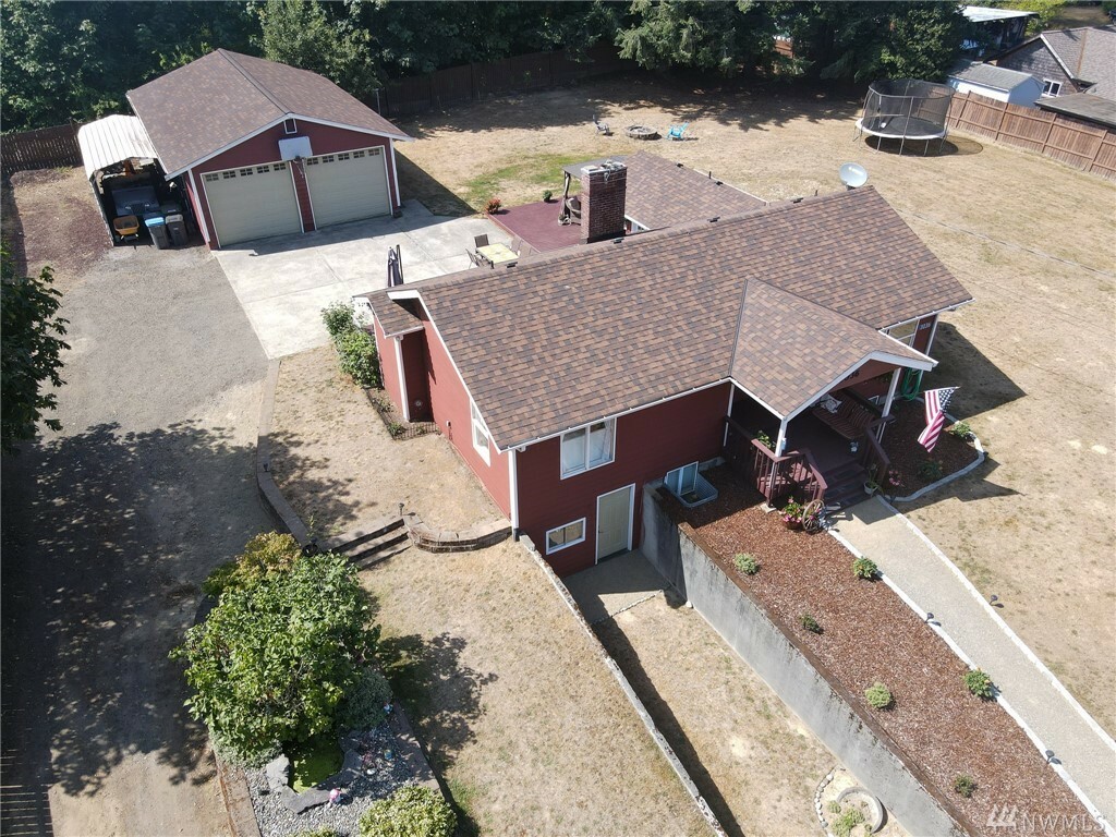 Property Photo:  3036 Harold Dr SE  WA 98366 