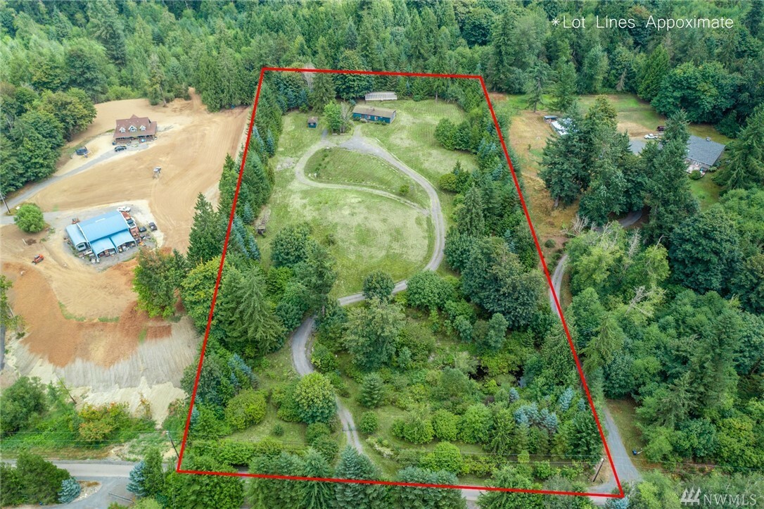 Property Photo: 4723 157th Ave SE WA 98290