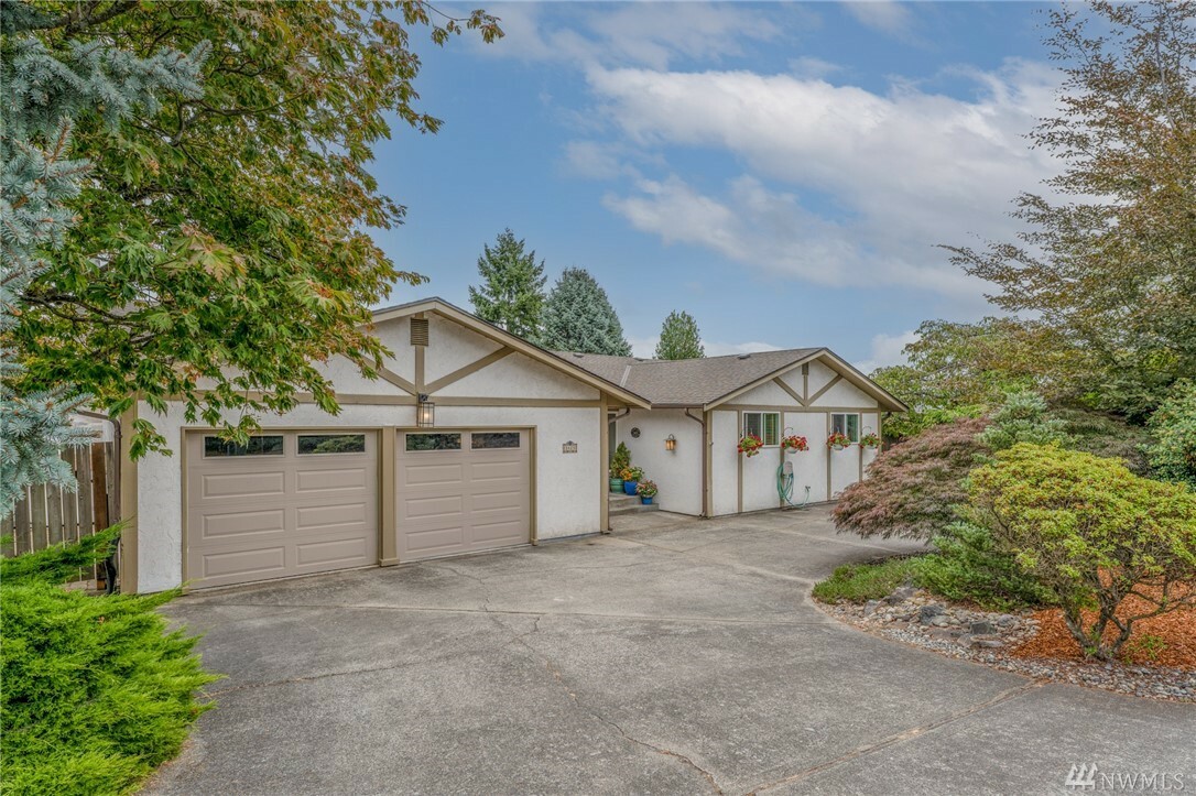 Property Photo:  3425 Shorecliff Dr NE  WA 98422 