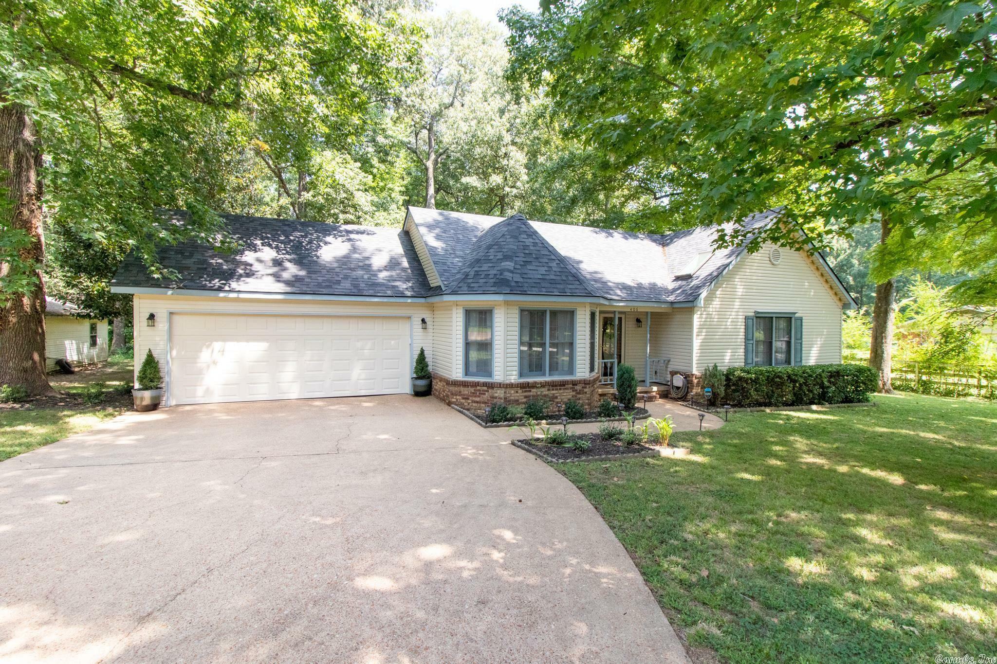 Property Photo:  406 Magnolia Road  AR 72401 