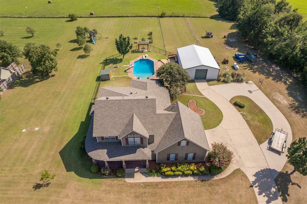 Property Photo:  3083 County Road 3514  TX 75402 