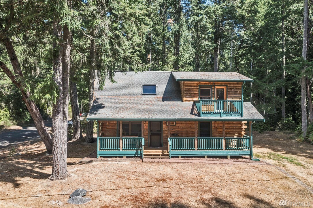 Property Photo:  10617 Riviera Dr  WA 98303 