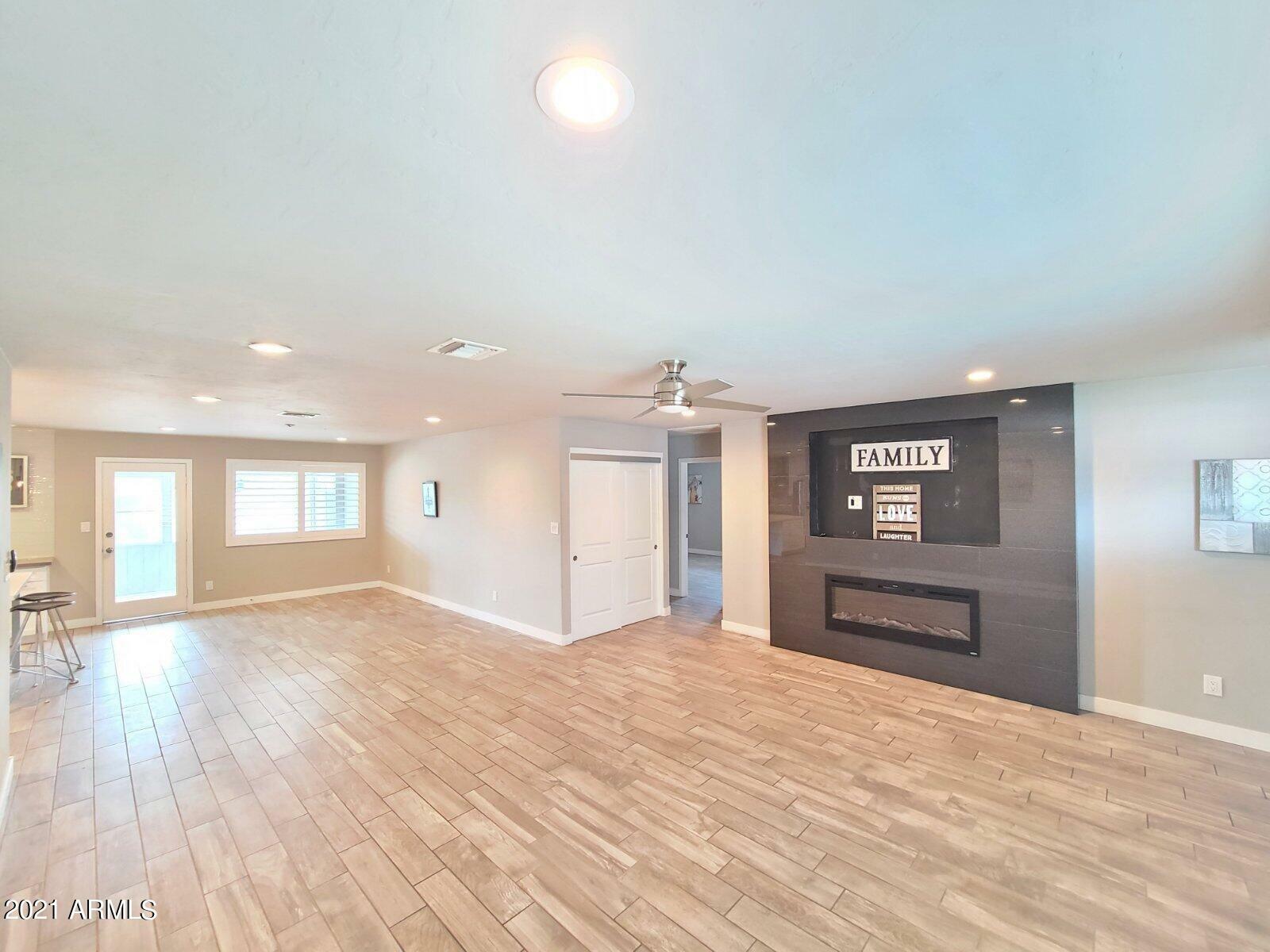 Property Photo: 8445 E Fairmount Avenue AZ 85251