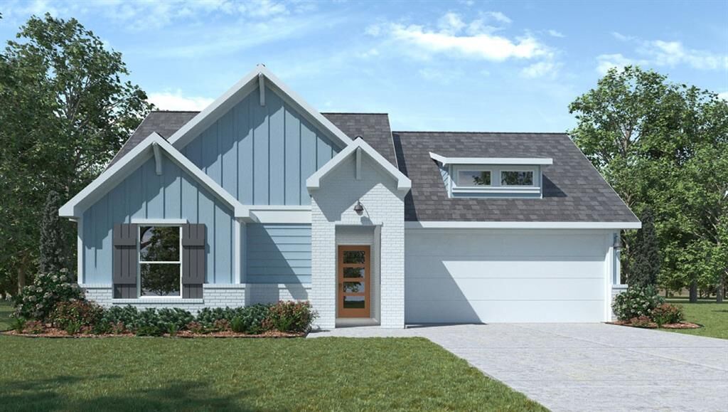 Property Photo:  214 Lakeway Circle  TX 77514 