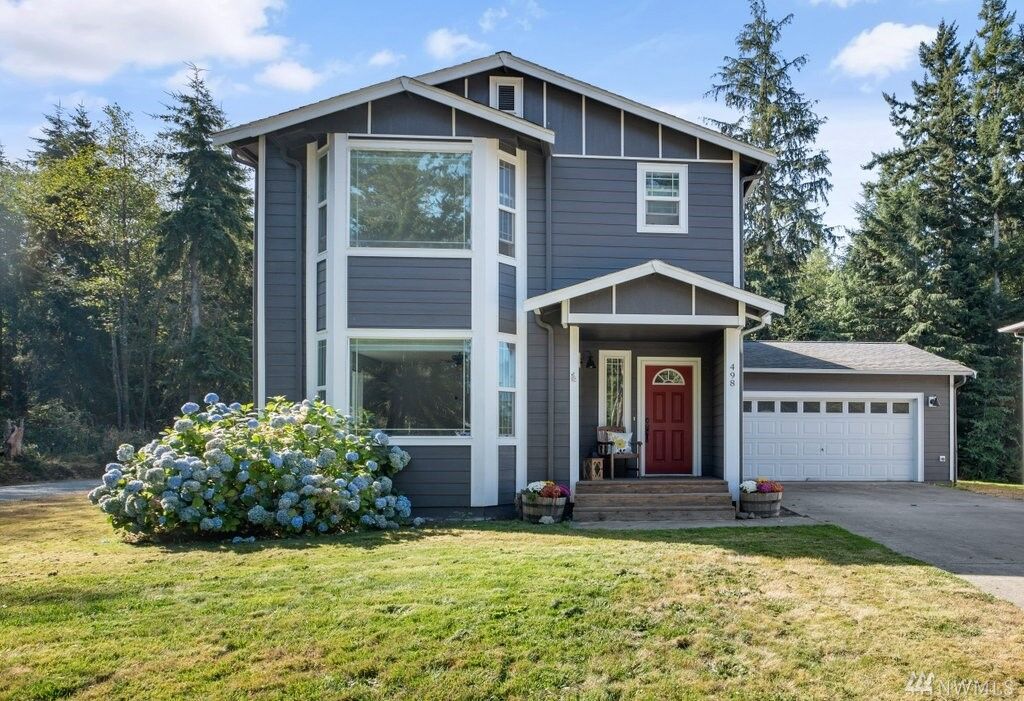 Property Photo:  498 Cox Dr  WA 98239 