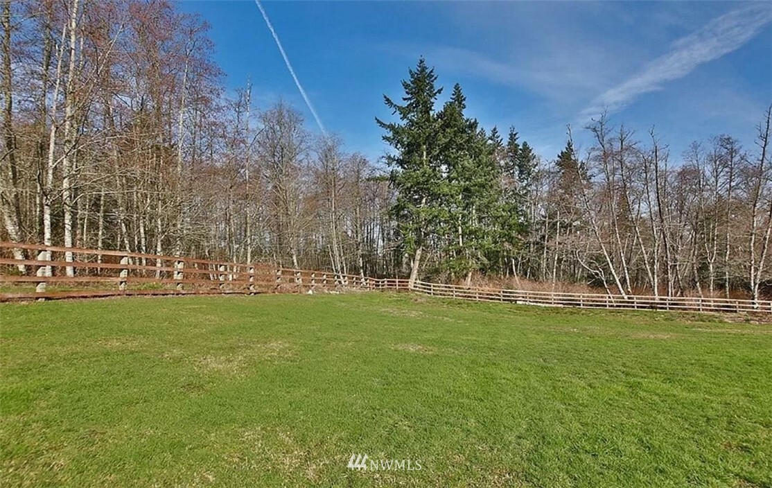 Property Photo:  5196 Foxglove Lane  WA 98260 