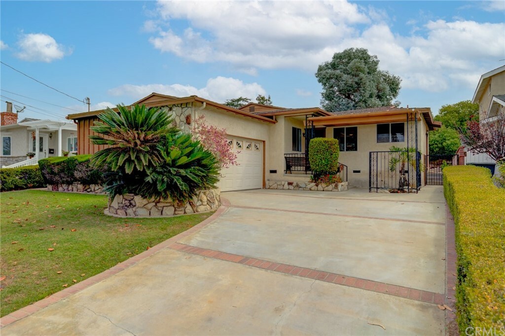 Property Photo:  26110 Delos Drive  CA 90505 