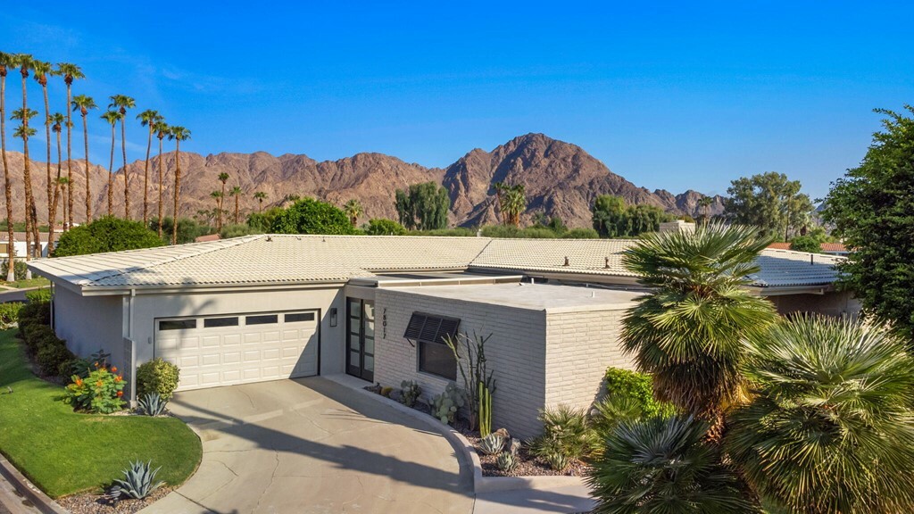Property Photo: 78017 Lago Drive CA 92253