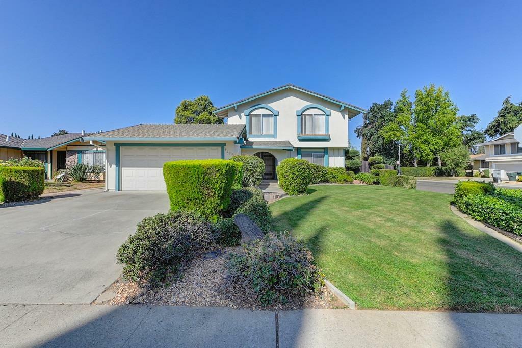 Property Photo:  9255 Starina Way  CA 95826 