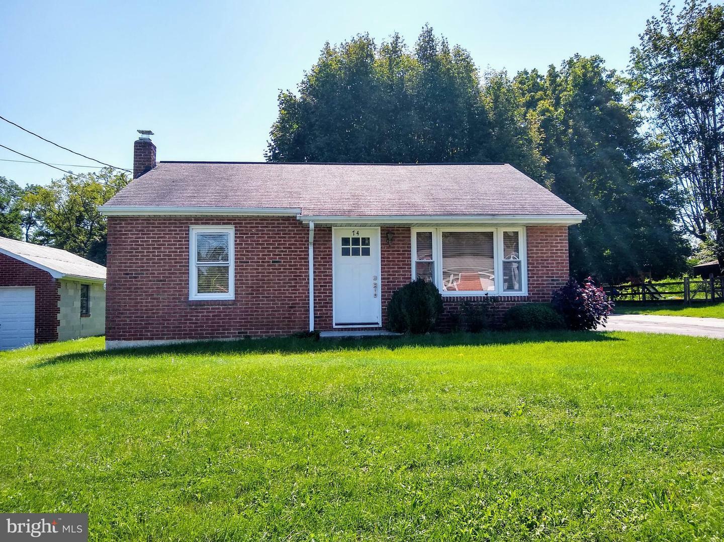 Property Photo:  74 W George Street  PA 17408 