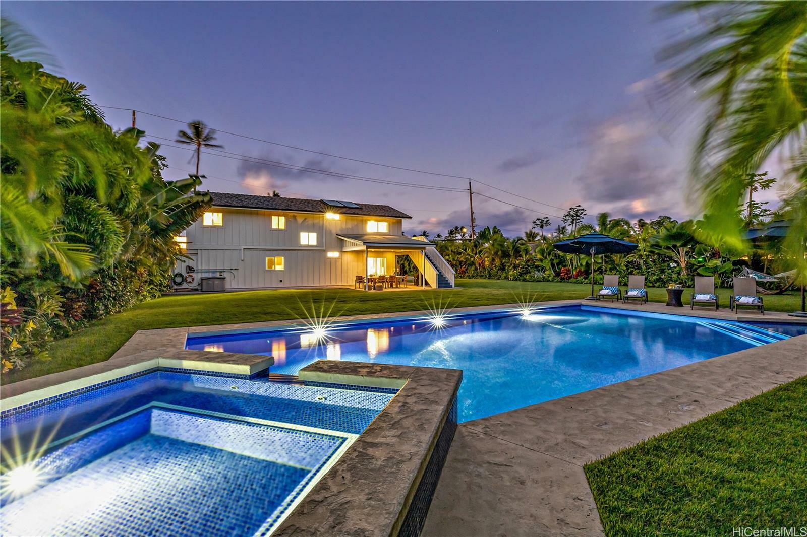 45 N Kalaheo Avenue  Kailua HI 96734 photo