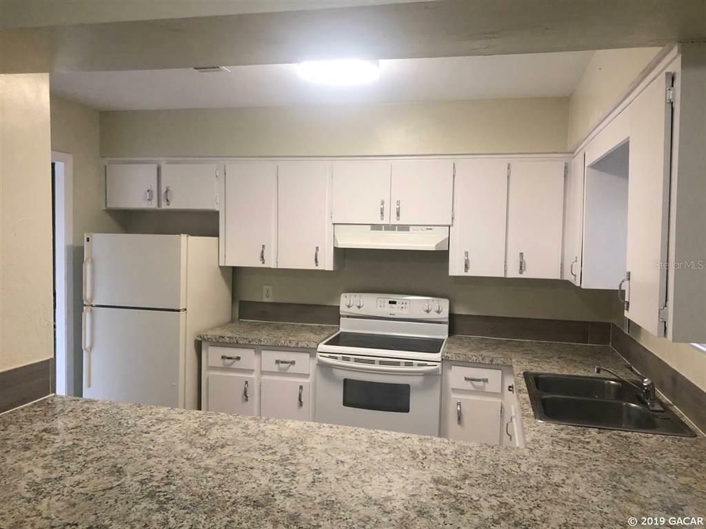 Property Photo:  6518 NW 26th Terrace  FL 32653 