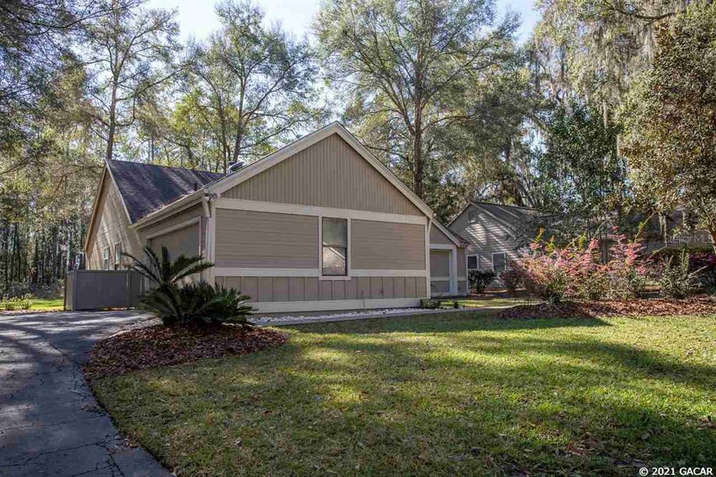 Property Photo:  7903 SW 47th Court  FL 32608 