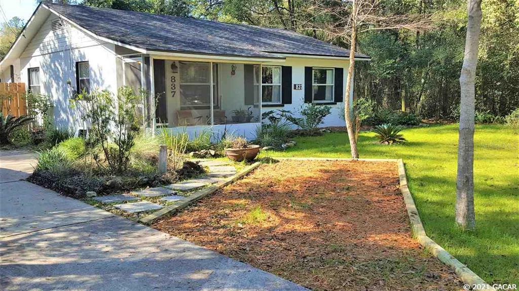 Property Photo:  837 NW 41st Avenue  FL 32609 