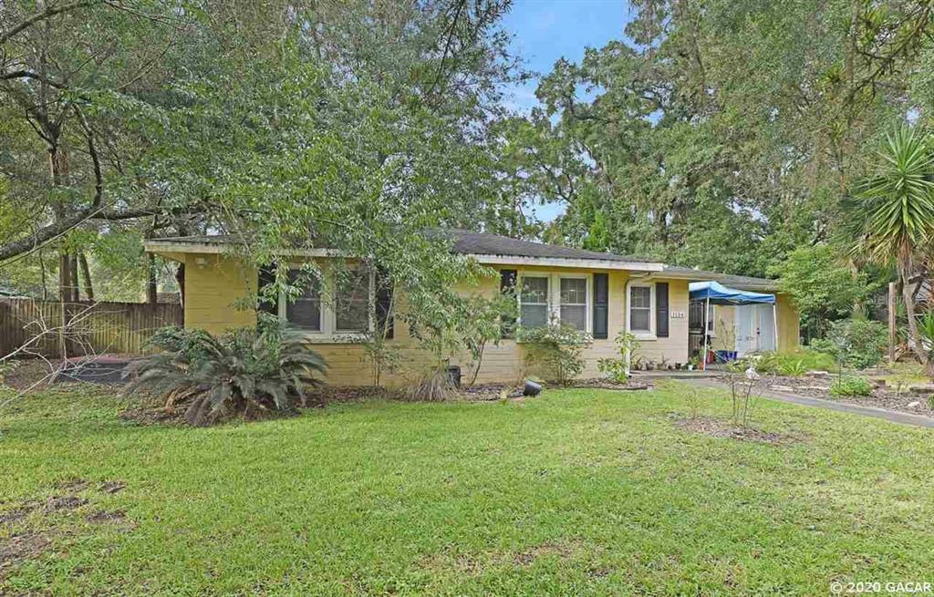 Property Photo:  1124 NW 15th Avenue  FL 32601 