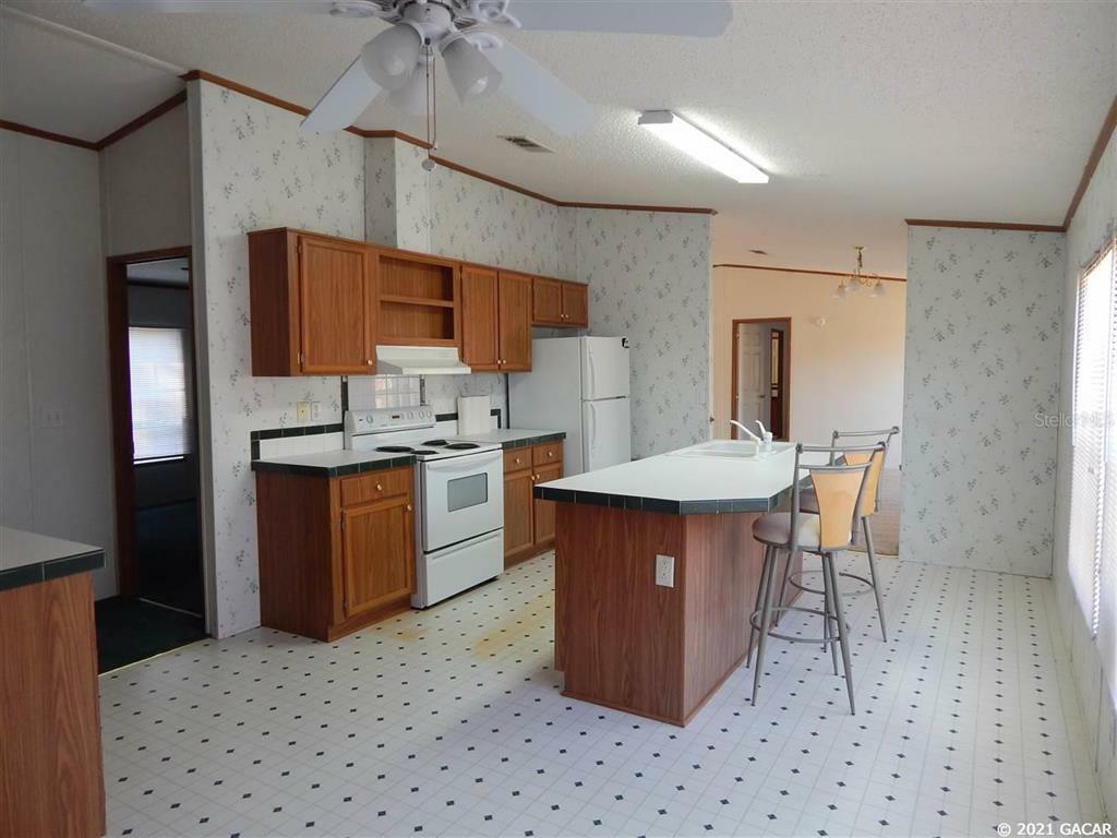 Property Photo:  10512 NW 234th Street  FL 32615 