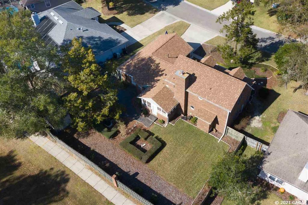 Property Photo:  11617 NW 13th Lane  FL 32606 