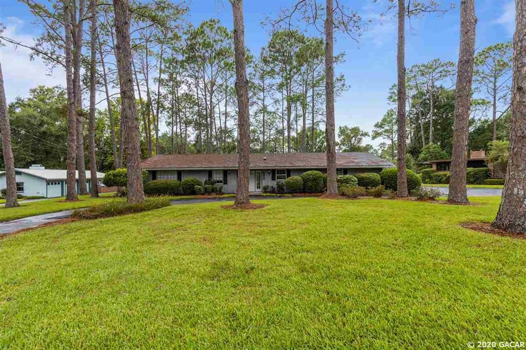 Property Photo:  5900 SW 35th Way  FL 32608 