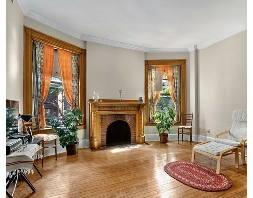 Property Photo:  280 Commonwealth Ave 306  MA 02116 