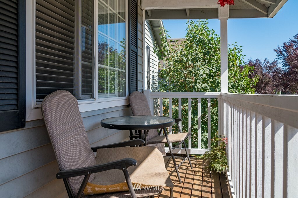 Property Photo:  1023 Yew Avenue  WA 98294 