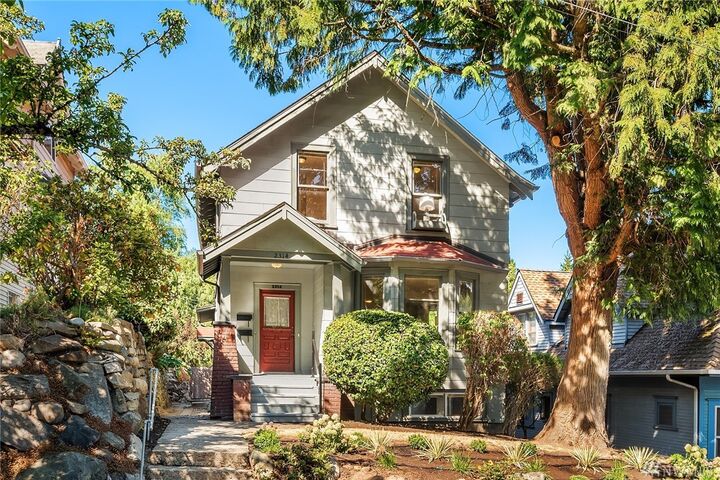 2314 E Ward St  Seattle WA 98112 photo