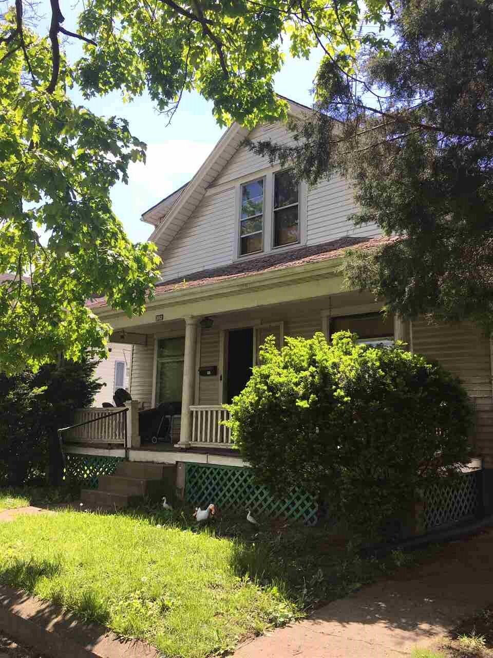 Property Photo:  302 S 9th Street 302 1/2 S 9th Street  IN 47374 