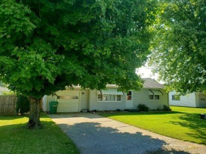 Property Photo:  1910 Rex Court  IN 47362 