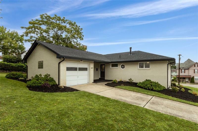 Property Photo: 429 Grove Street PA 15601