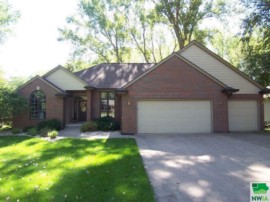 Property Photo:  375 Muirfield Ct.  SD 57049 