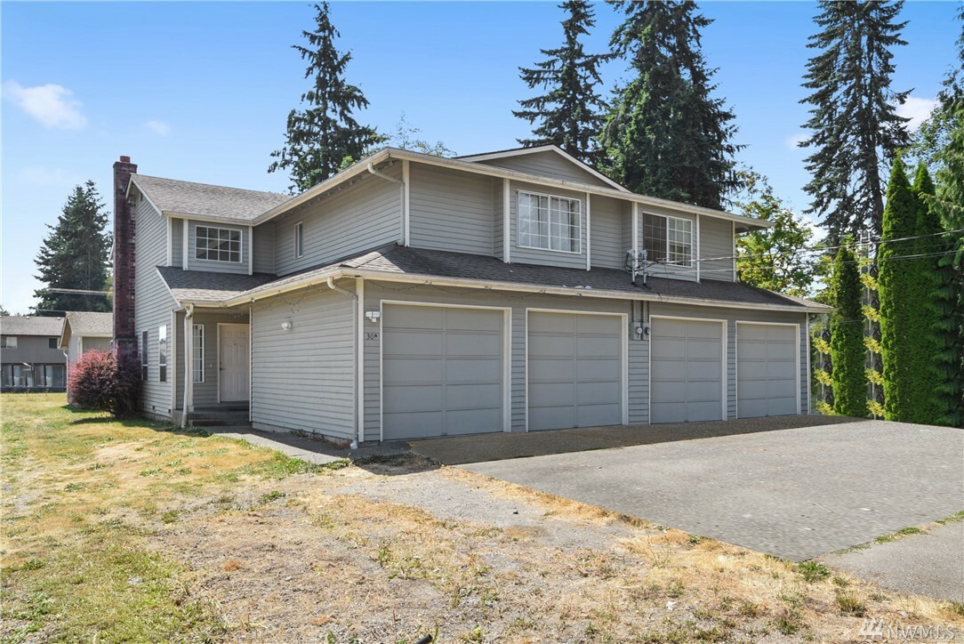 Property Photo:  30 119th St SE  WA 98208 