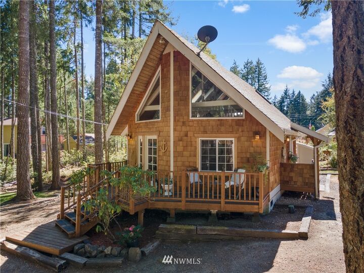 Property Photo:  220 E Dunoon Place  WA 98584 