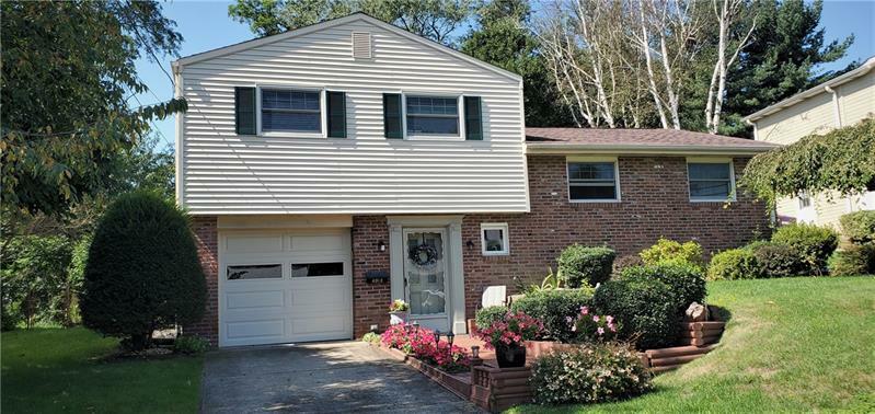 Property Photo:  4913 Havana Drive  PA 15239 