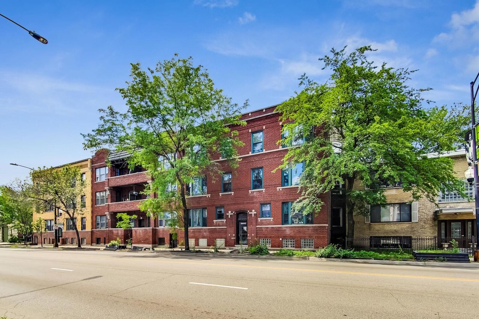 Property Photo:  5732 N Ridge Avenue 3S  IL 60660 