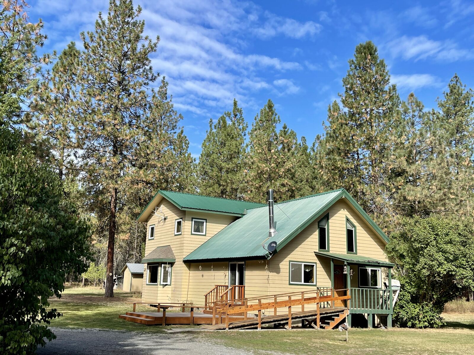 Property Photo:  1453 Pritchard Rd N  WA 99126 