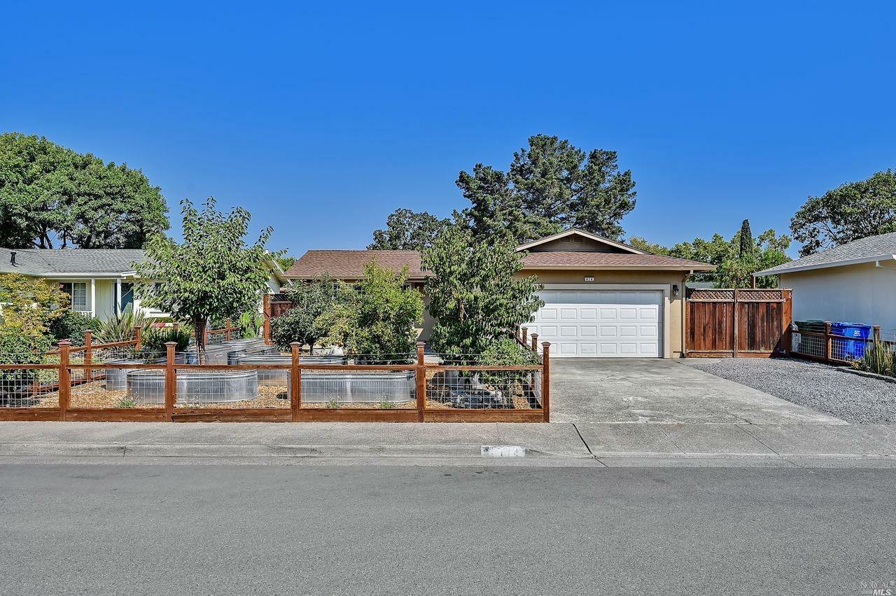 414 Bluebird Drive  Windsor CA 95492 photo