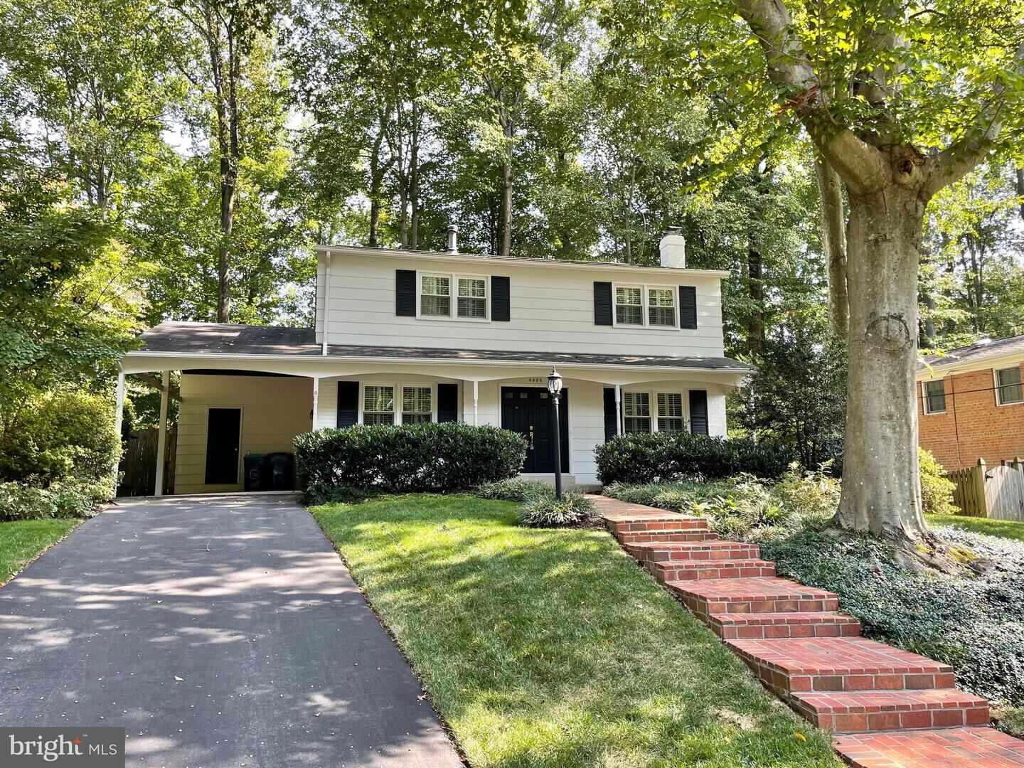 Property Photo:  4808 Red Fox Drive  VA 22003 