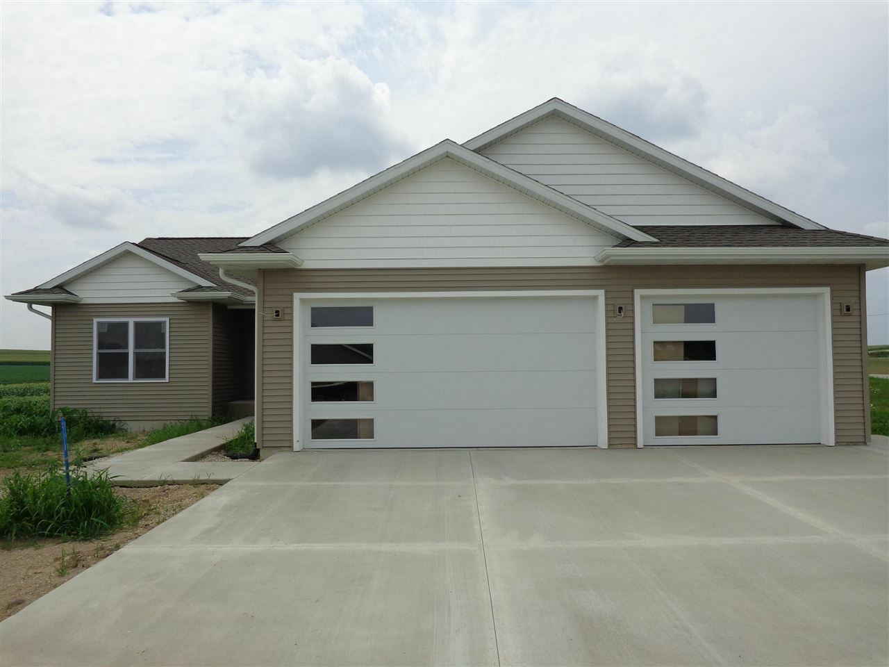 Property Photo:  106 Harvest Lane  IA 50670 