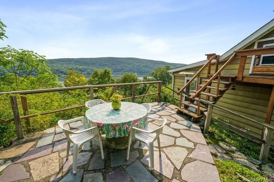Property Photo:  74 Indian Trail N  NY 10925 