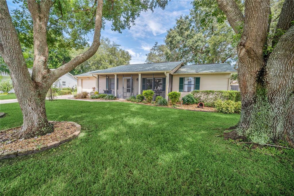 Property Photo:  26146 Newcombe Circle  FL 34748 