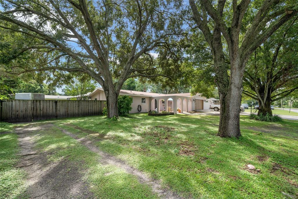 Property Photo:  1705 Evans Drive  FL 33759 