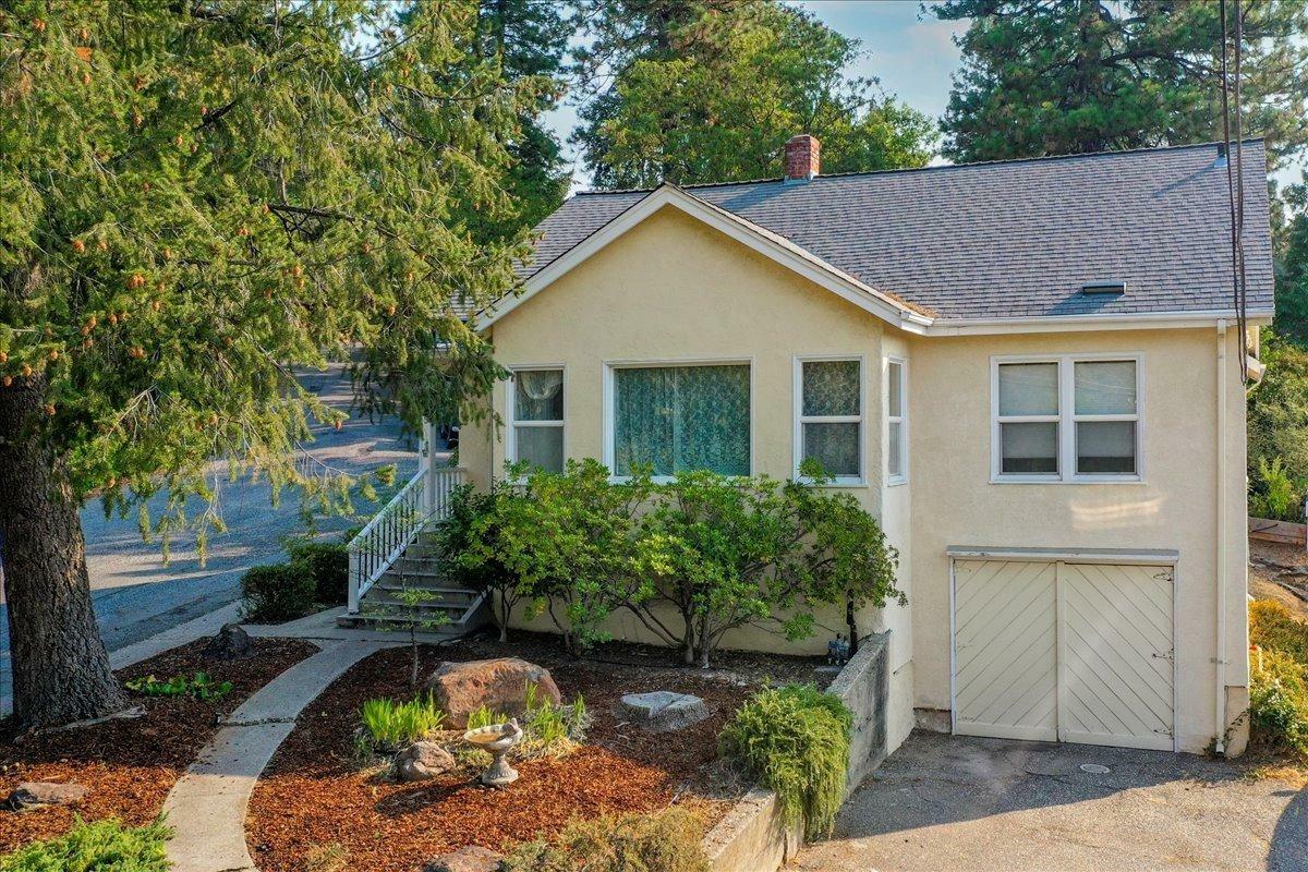 Property Photo: 249 N Auburn Street CA 95945