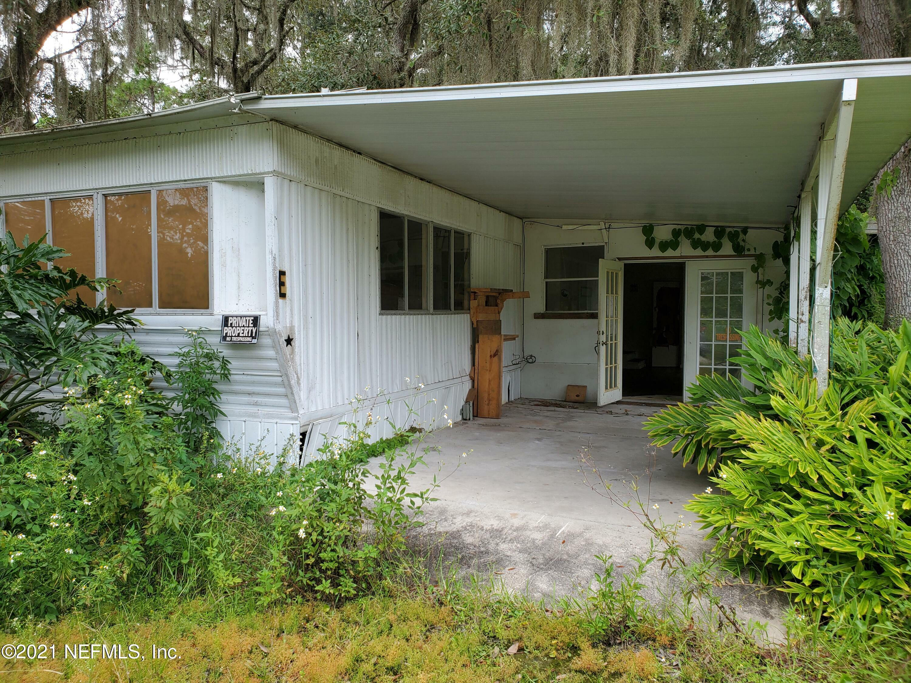 Property Photo:  117 Lunker Lodge Road  FL 32139 