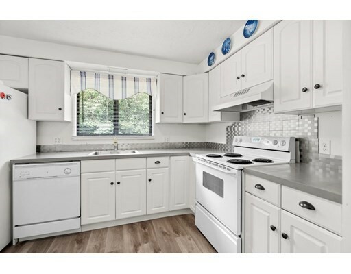Property Photo: 178 Worcester St 5 MA 01583