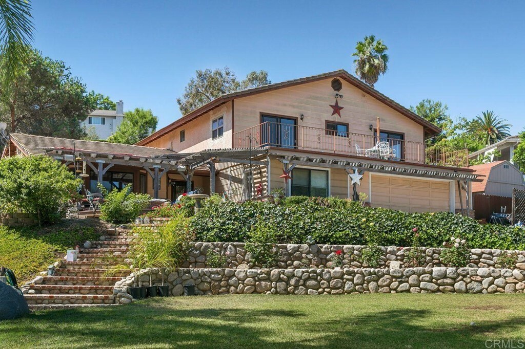 Property Photo:  1546 La Vine Lane  CA 92084 